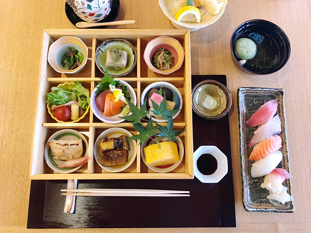 宝善亭の「旬小箱」